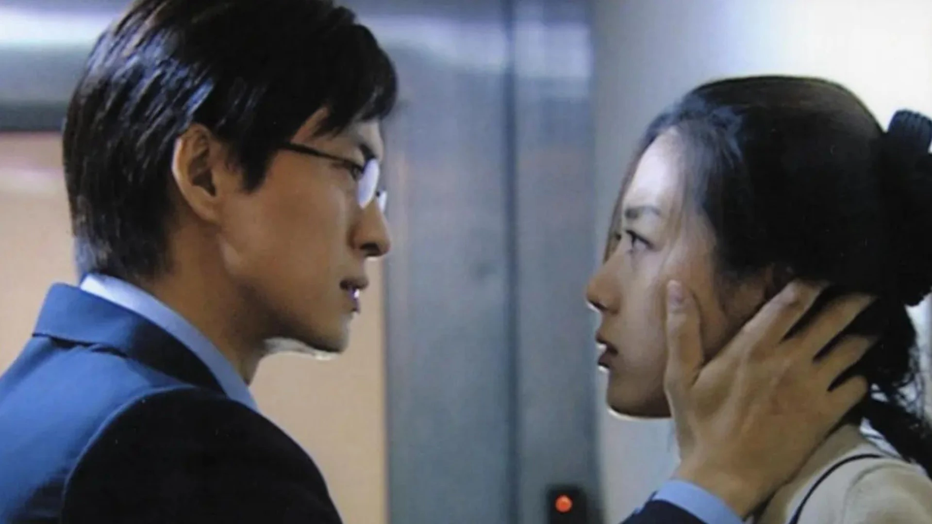 Người Quản Lý Khách Sạn